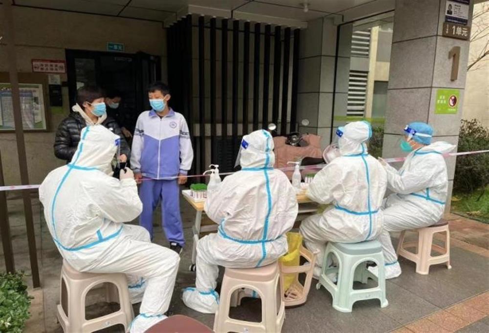 疫情防控 | 产发企管集团：助力疫情防控 践行责任担当